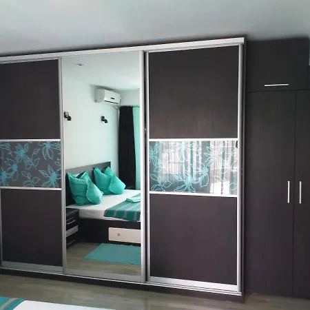 Elena's Terrace Apartment Mamaia