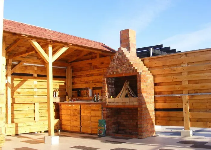 Elena's Terrace Mamaia